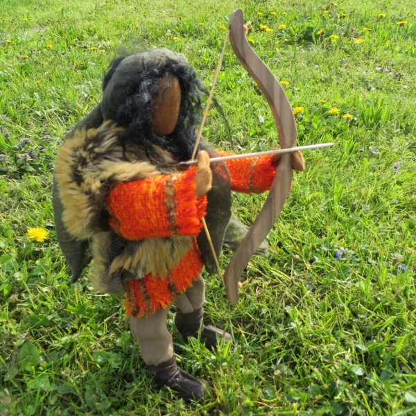 Pfeil und Bogen für Esau, Jäger oder Indianerfigur